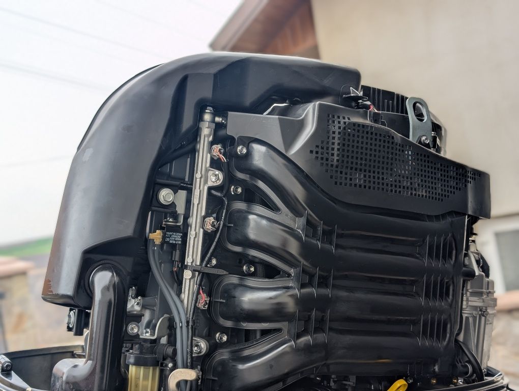 лодочний двигун Suzuki 150HP (2020)