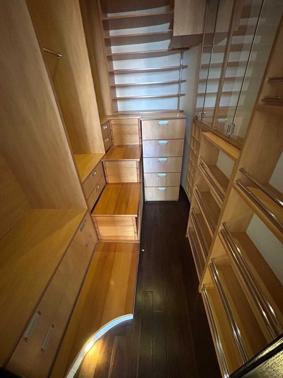 Продаж 4-кім. 155 м2  Павловская 17  Шевченківський Центр  Дмитрівська