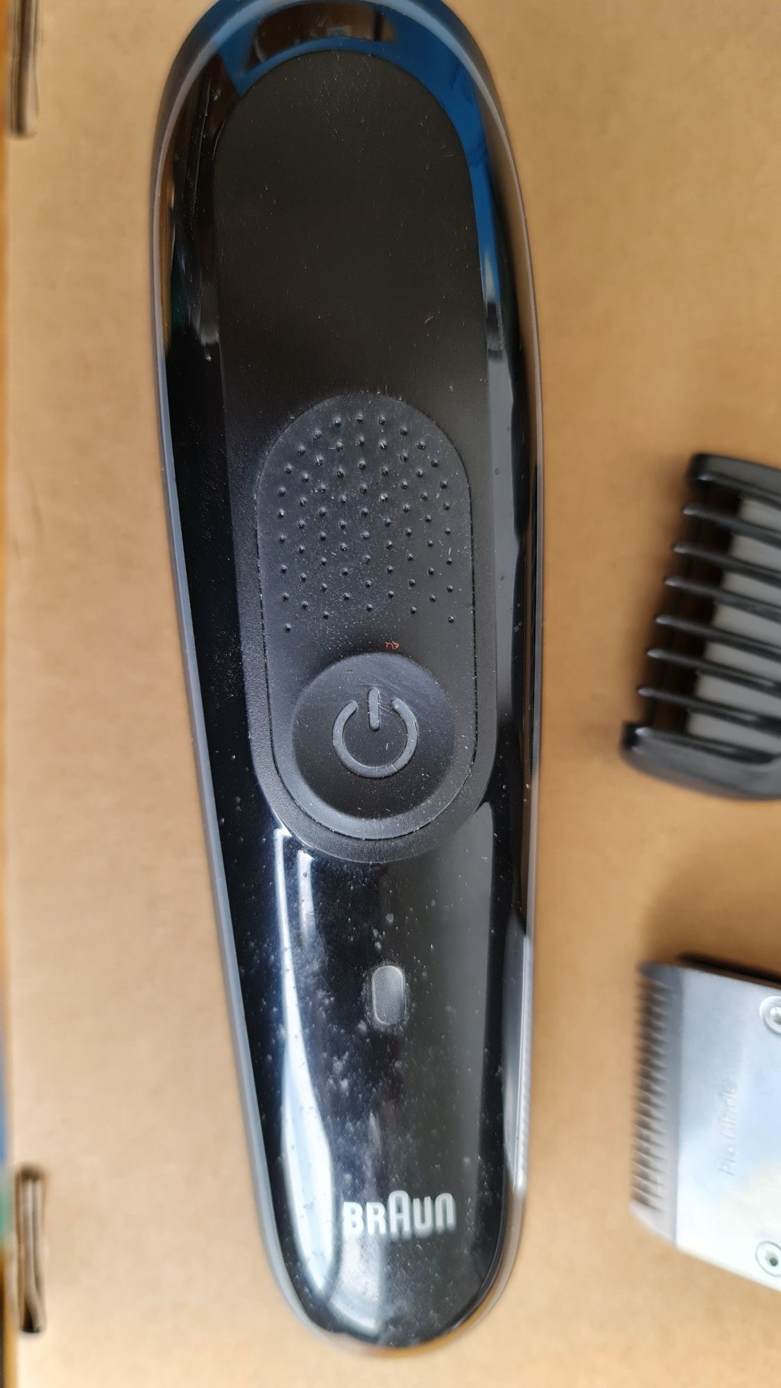 Braun all-in-one Trimmer 5 MGK5445

	styl bez wysiłku:

ultra ostre os