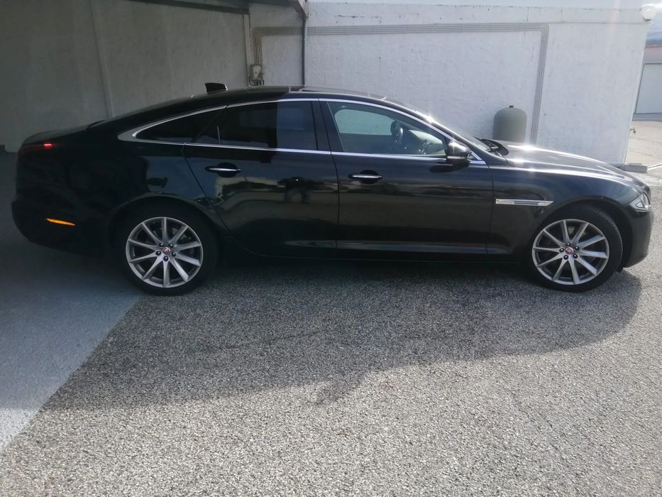 Jaguar XJ 3.0 D V6 Portfolio