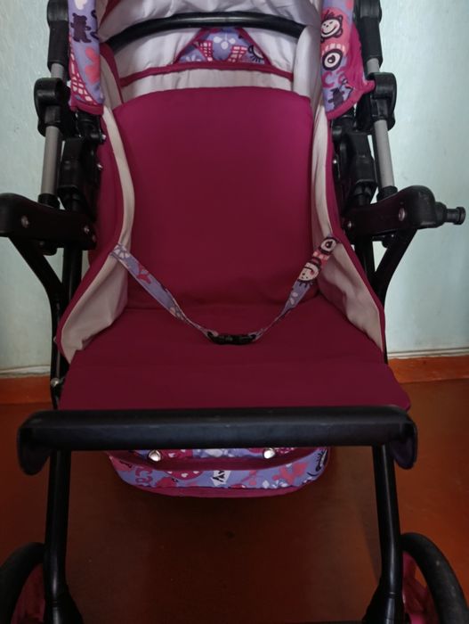 Коляска для кукол