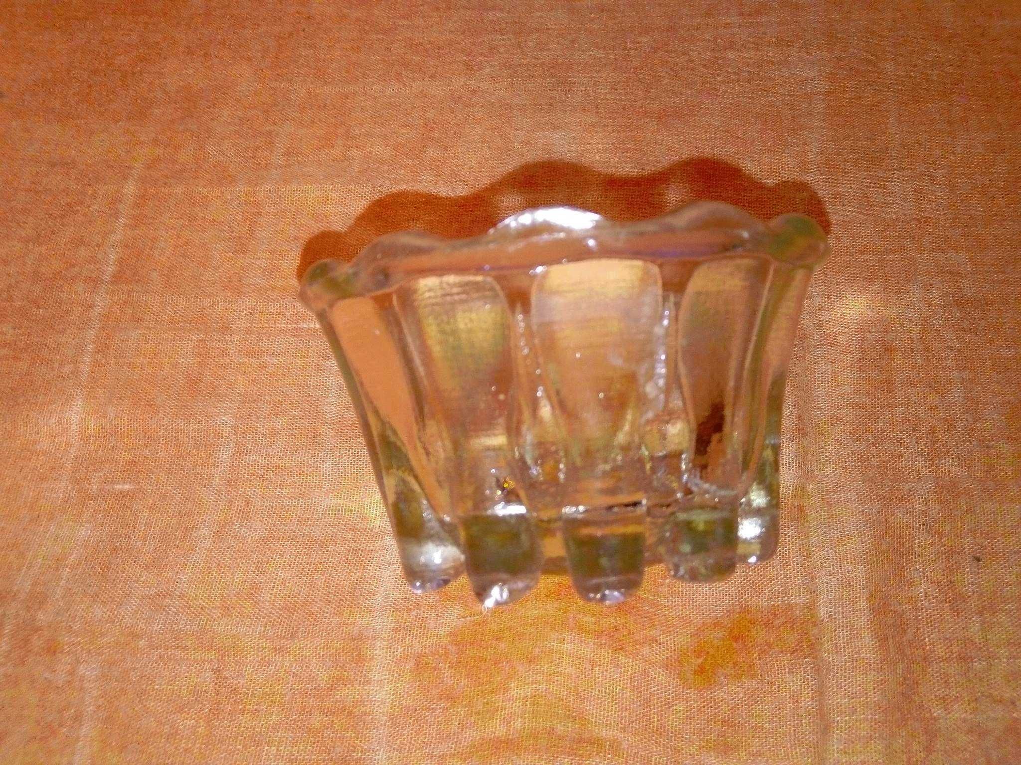 Popielnica popielniczka szklana przezroczysta biała znicz PRL 5cm