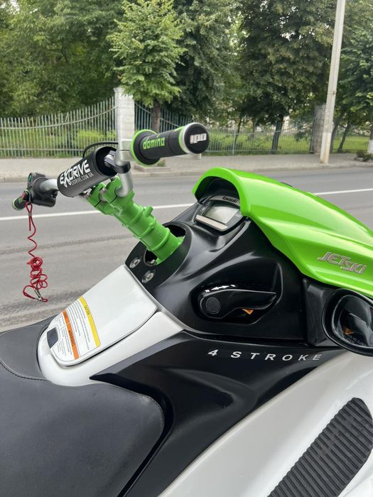Гідроцикл Kawasaki STX15F