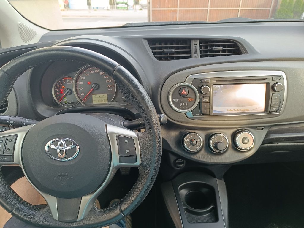 Toyota Yaris 3 pięć drzwi