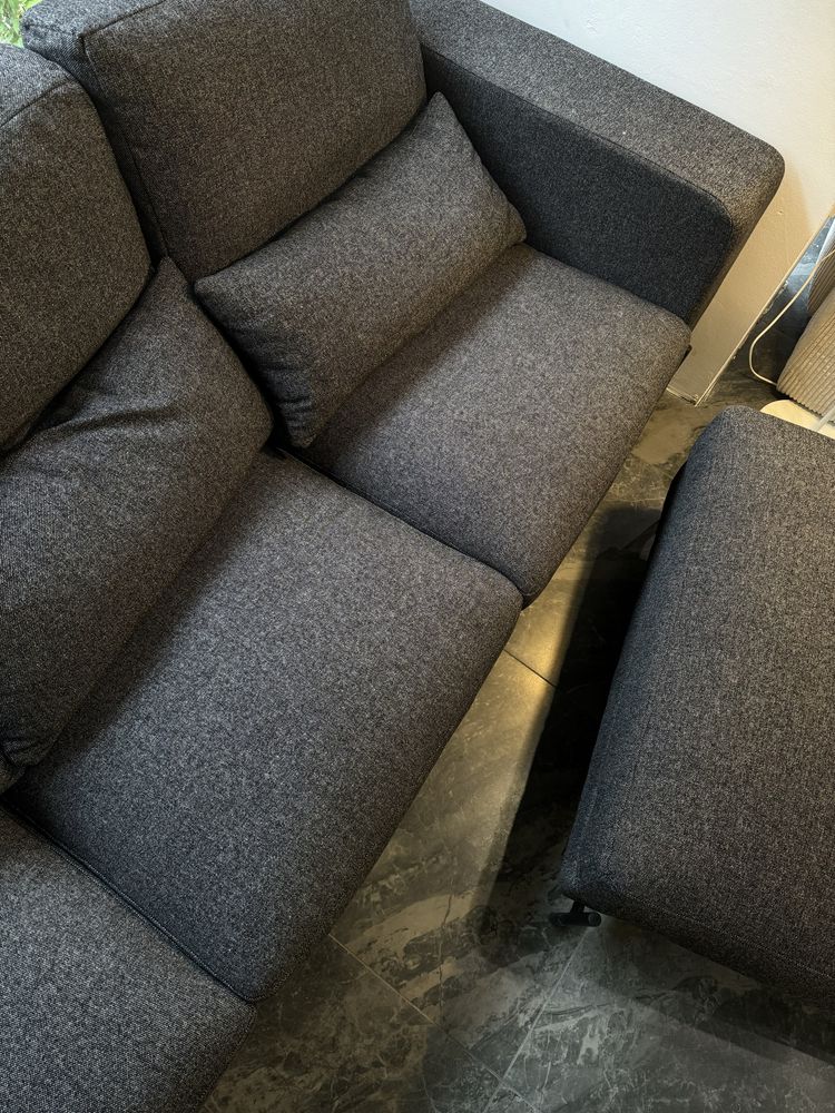 Прямий диван + пуф  в наявності АКЦІЙНА ЦІНА