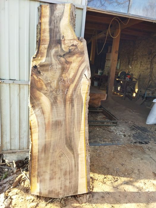 Дошка горіха, сляб, слеб висота 2,10, ширина 60, товщина 60