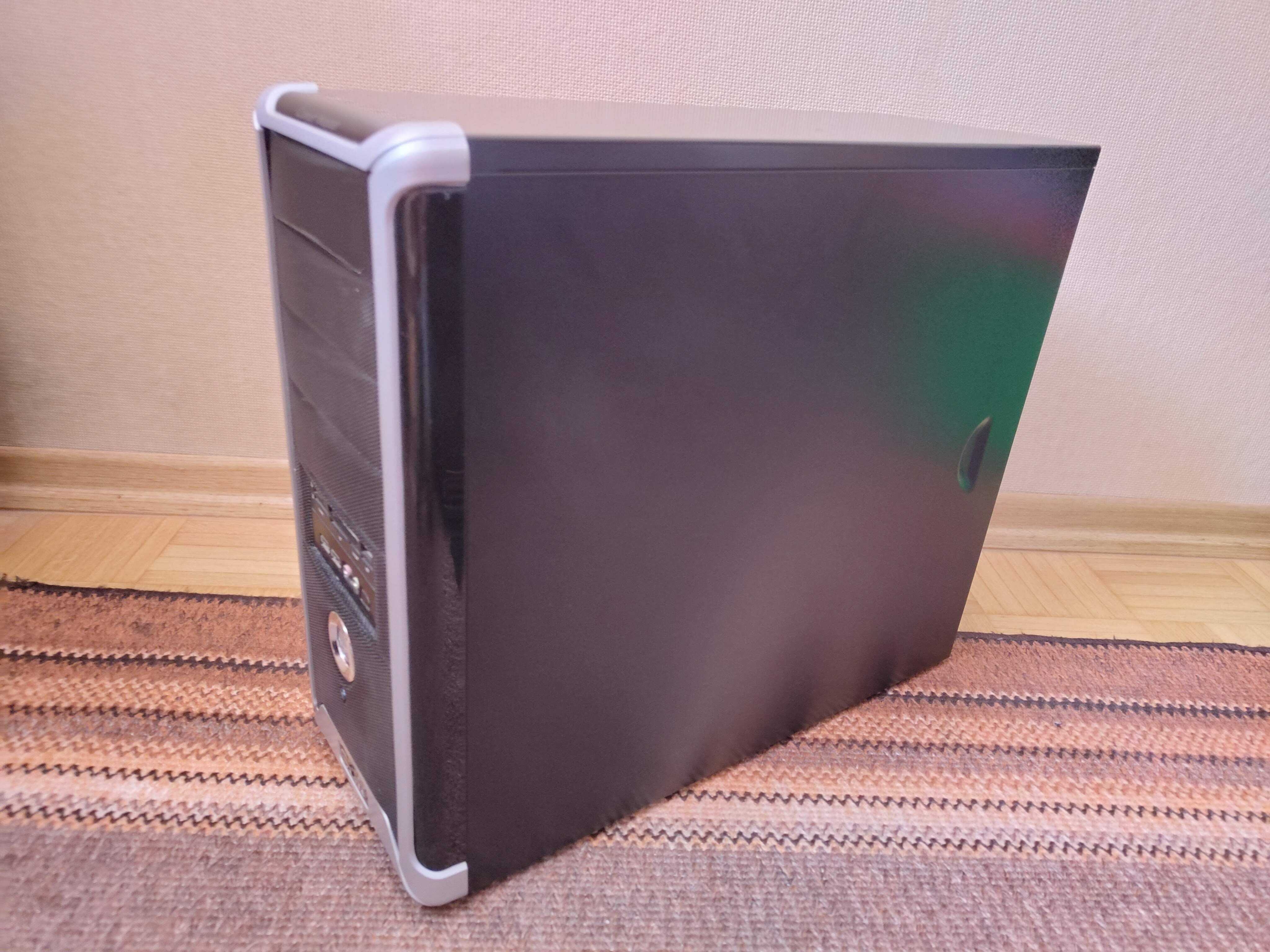 Komputer stacjonarny Phenom II X4 965/GTX 760/8GB