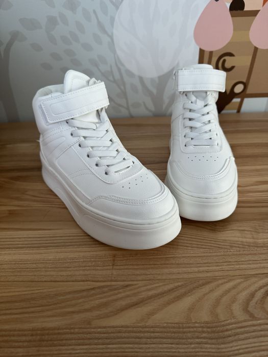 Кросівки/ хайтопи Zara 36 розміру