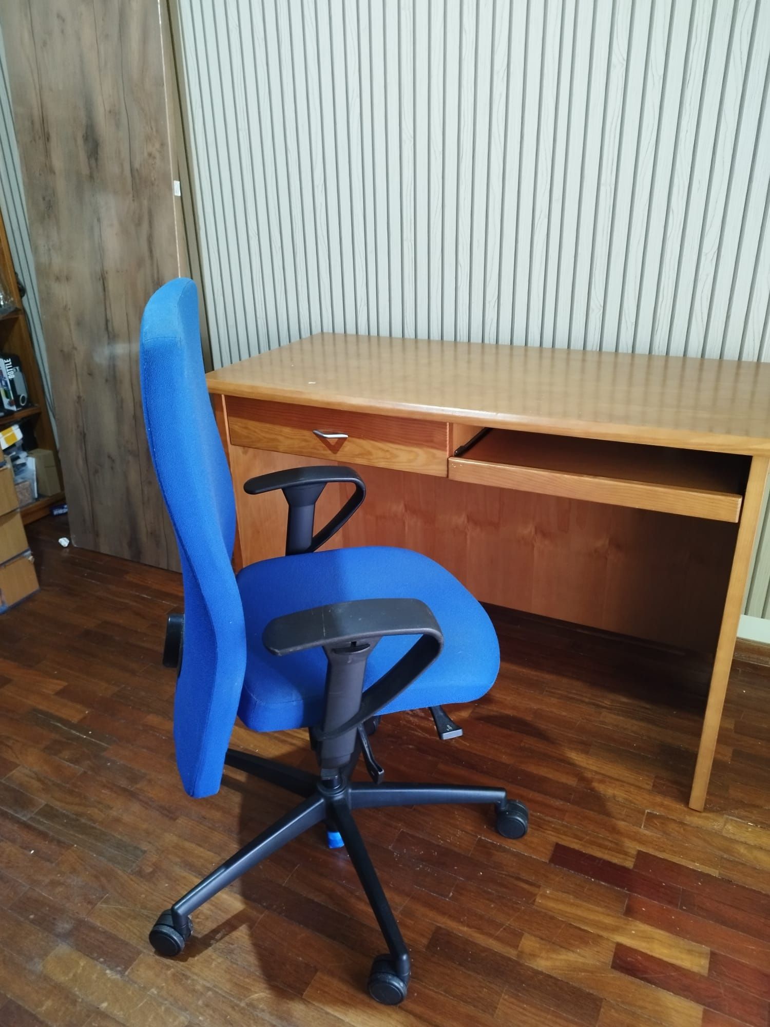 Secretaria maciça pinho mel +cadeira