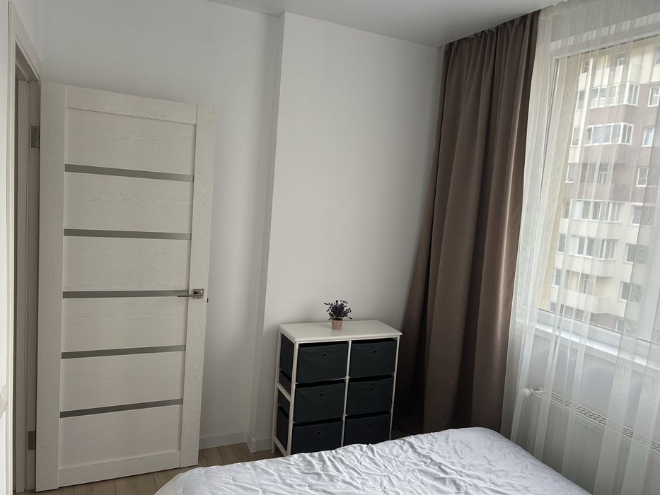 Подобова оренда квартири в новобудові Угорська