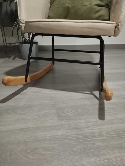 Cadeira baloiço nova