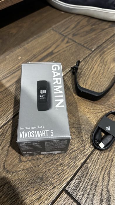 Garmin vivosmart 5