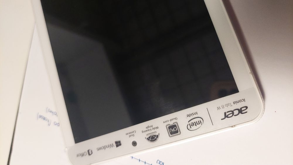 Acer Tab 8 practically new64551388768515122