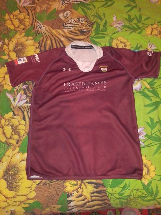 Фудболка under armour