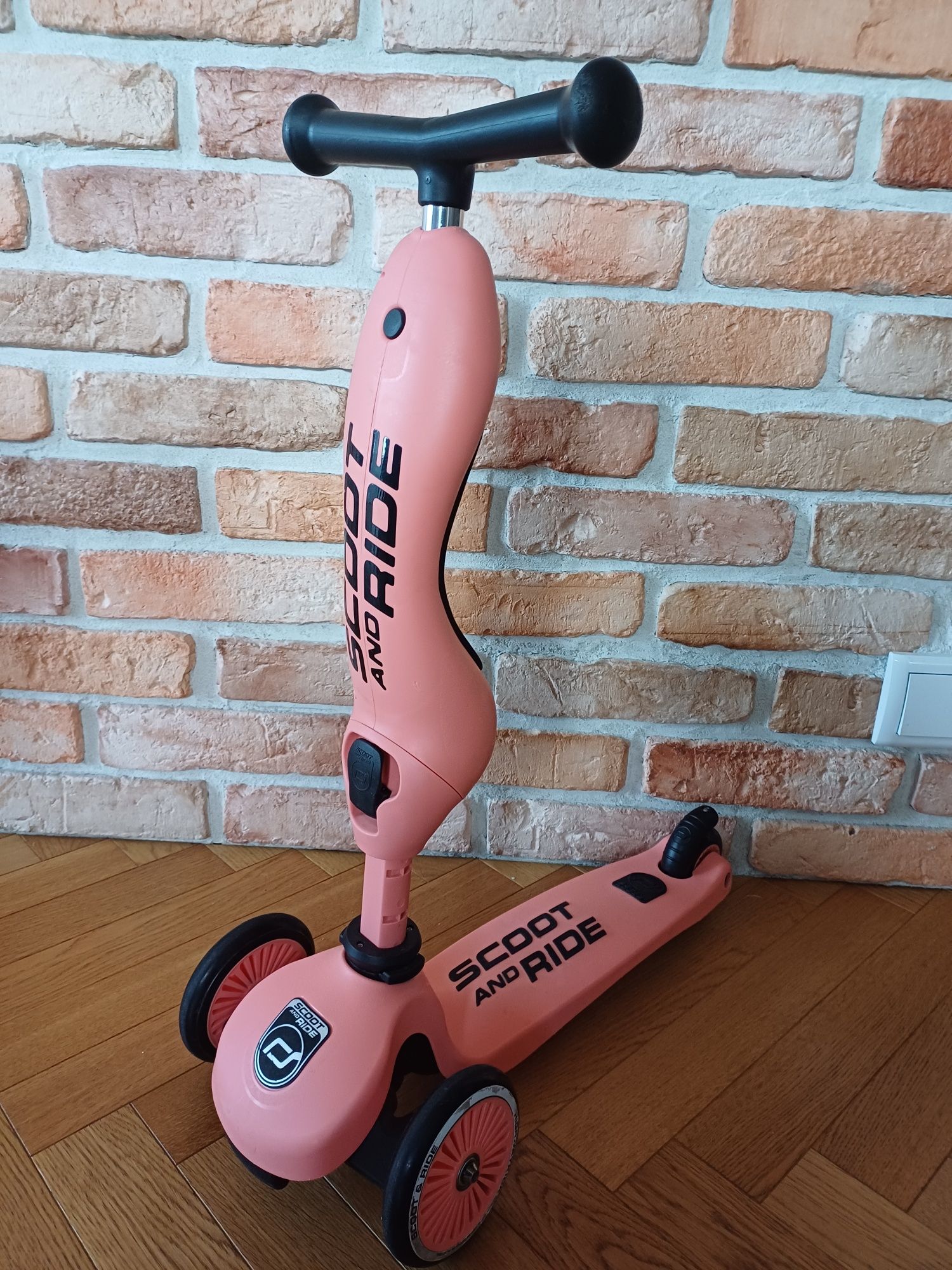 SCOOTANDRIDE Highwaykick 1 2w1 Jeździk i hulajnoga 1-5 lat