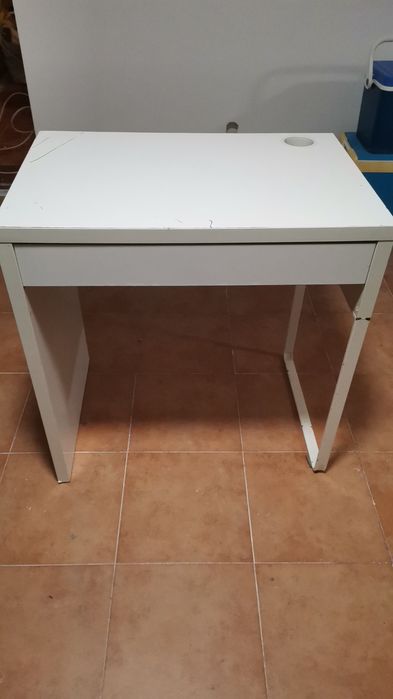 Secretária branca Ikea