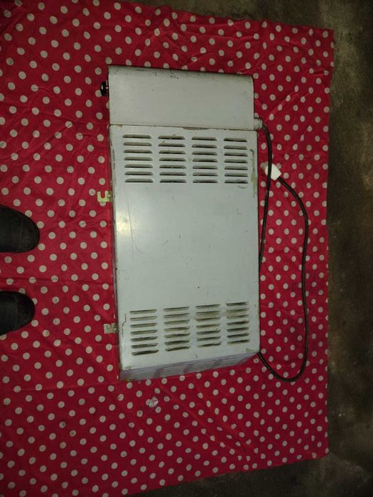 SPRAWNY grzejnik z wagonu PKP stary piecyk legenda PRL nagrzewnica