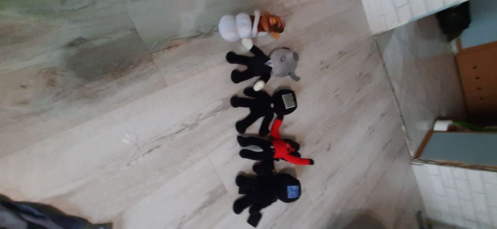 Maskotki garten of banan, skibidi toilet i inne