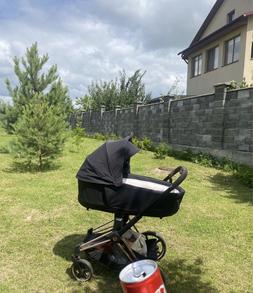 Cybex Priam 4.0 коляска 2 в 1 deep Black шасі Rosegold
