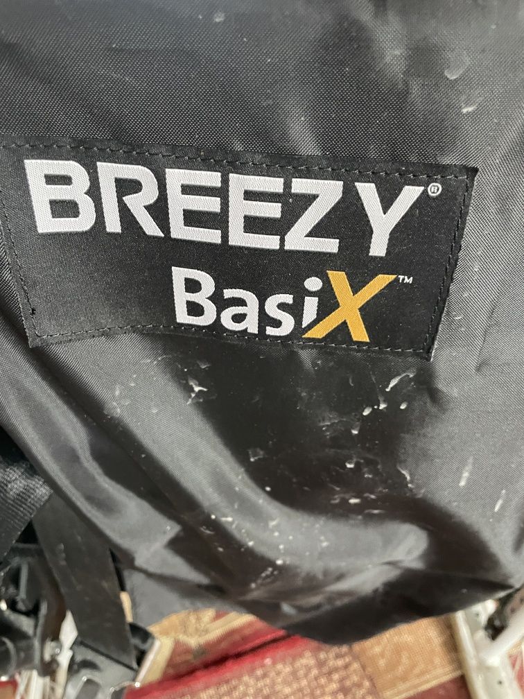 Инвалидная коляска Breezy Basix