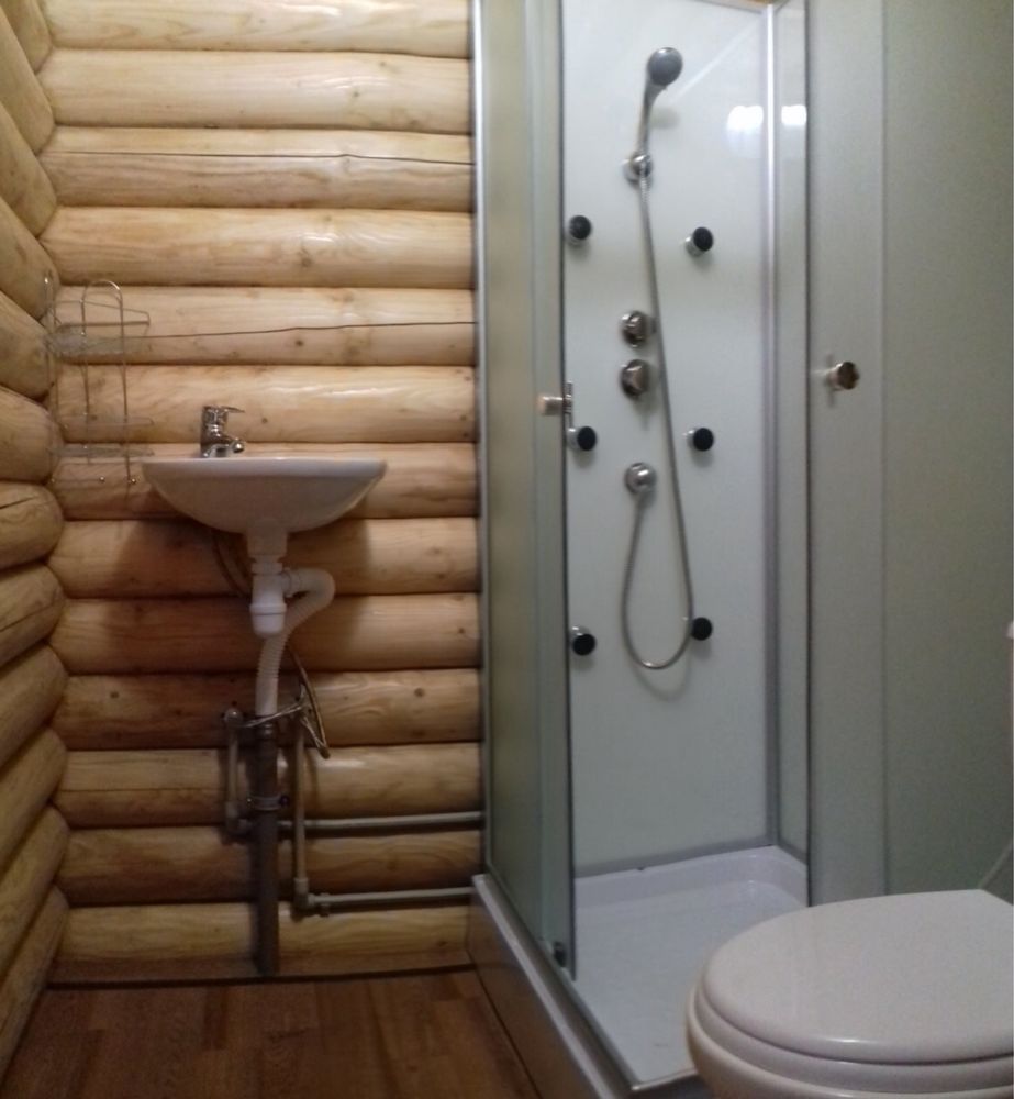 Продається діючий готель на Бугазі!