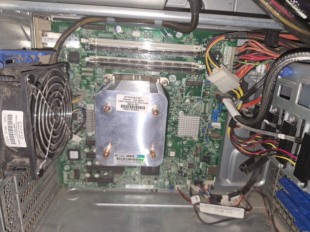 Serwer HP Proliant ML310e gen8 v2