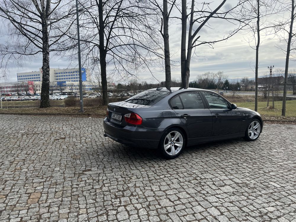 Bmw E90 318d 2007r