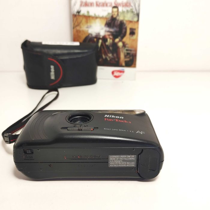 Kompaktowy aparat fotograficzny RETRO analogowy NIKON Fun Touch 3