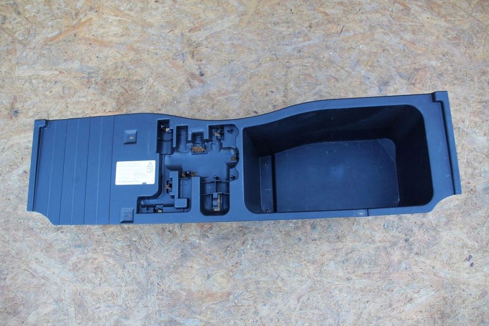 Schowek wnęka osłona akumulatora BMW x5 e70 7127282