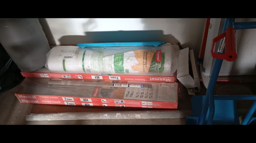 Flutuante quase 20 m2