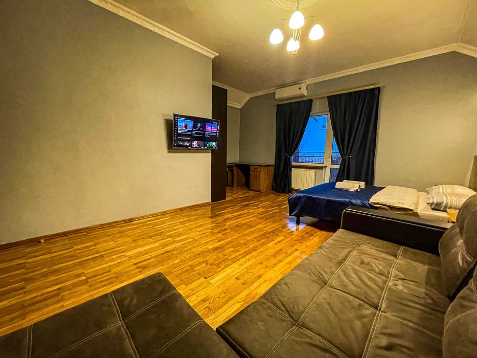 Квартира в Центрі біля Набережної