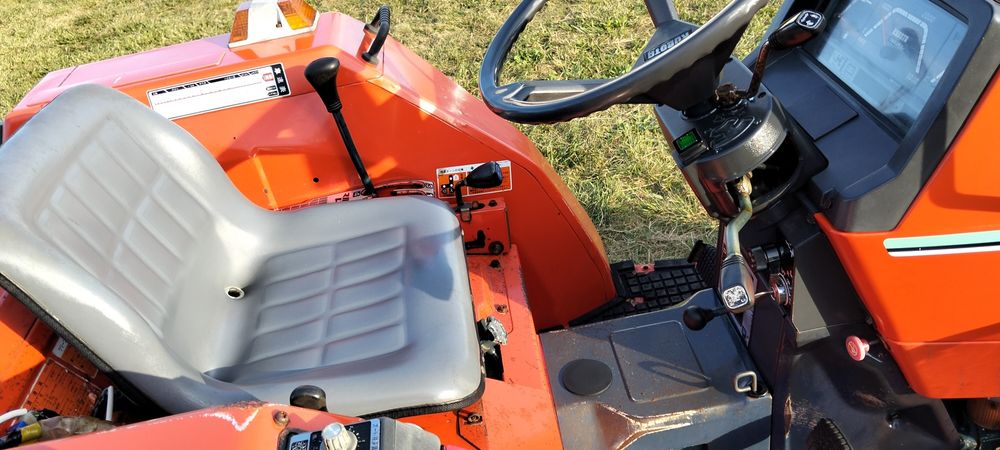 Traktorek 4x4 kubota 20 km glebogryzarka ciągniczek ciągnik iseki jo