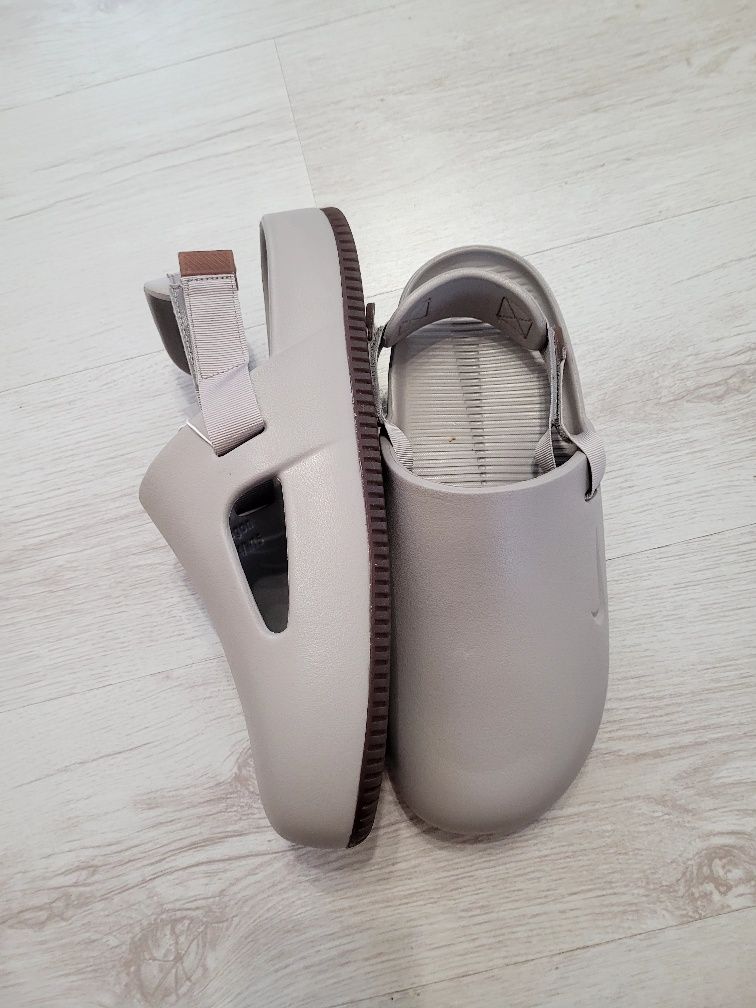 Сандалии NIKE CALM SLIDE нові original