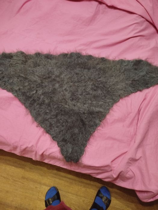 Косынка пуховая новая