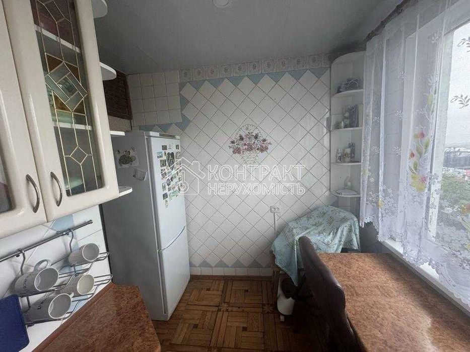 Продаж 2к кв. метро Перемога,Олексіївка(Алексеевка)біля Росту