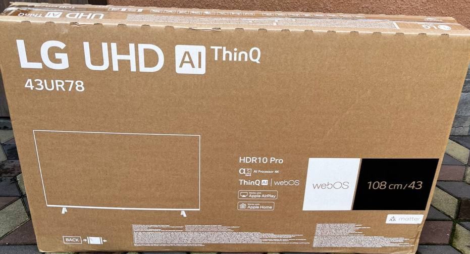 Телевізор LG 43 UR78