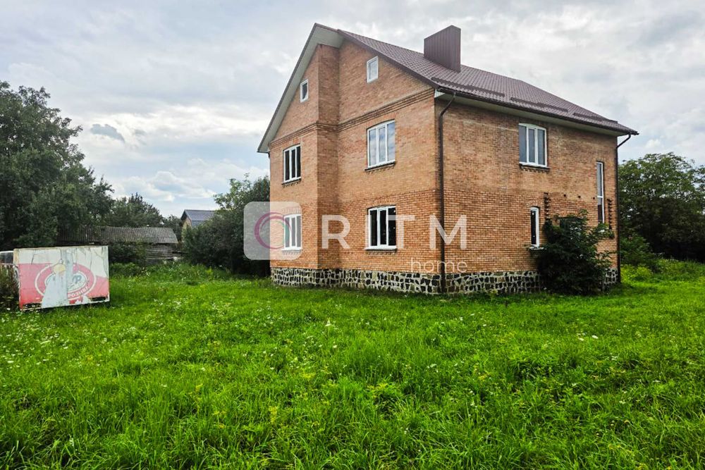 Продаж 2-х поверхового будинку у Вишкові