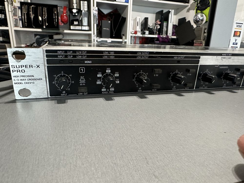 Behringer Super-x Pro CX2310 crossover