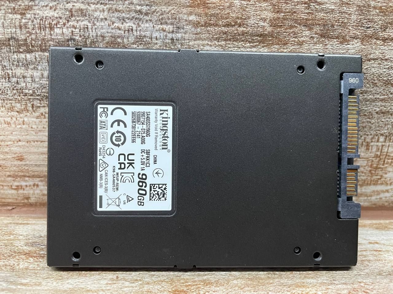 SSD диск Kingston SSDNow A400 960GB 2.5" SATAIII 3D V-NAND