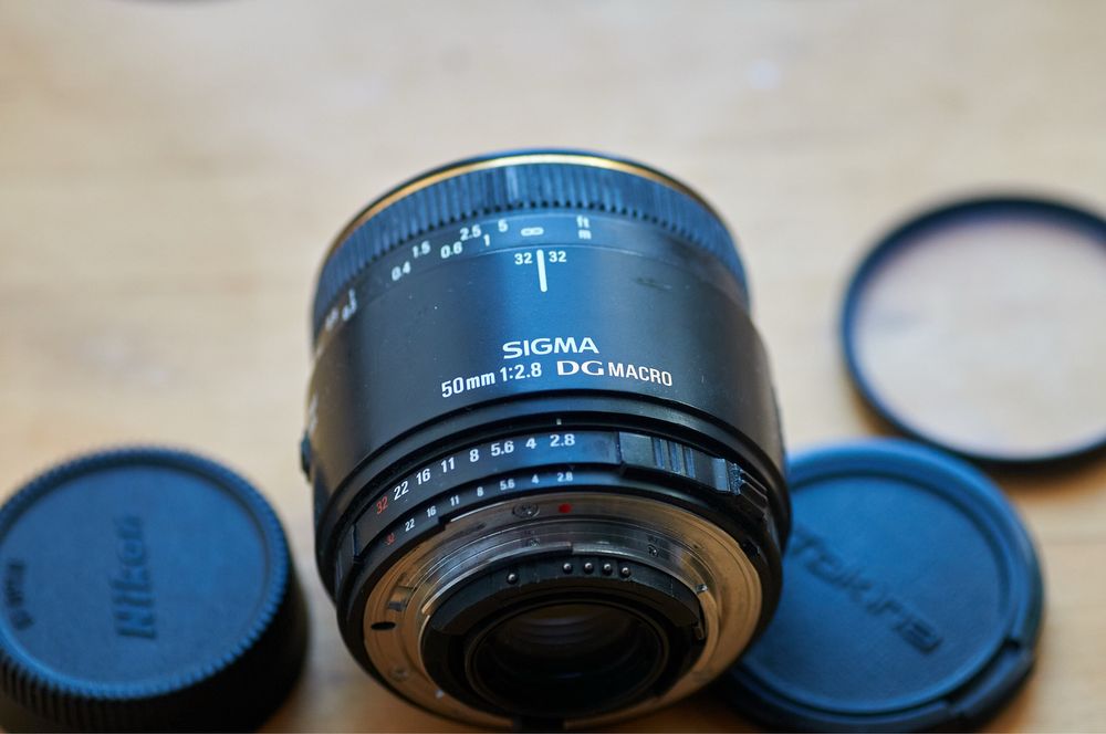 Обʼєктив SIGMA 50  1:2.8 DG MACRO для Nikon