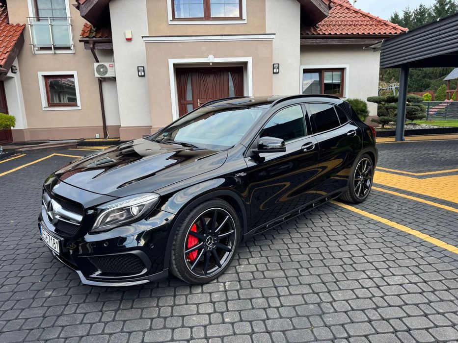 Mercedes-Benz GLA Mercedes GLA 45 AMG