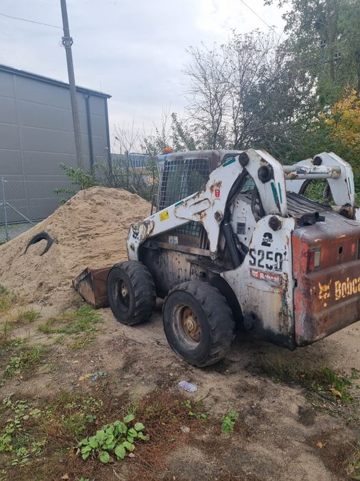 Bobcat miniładowarka