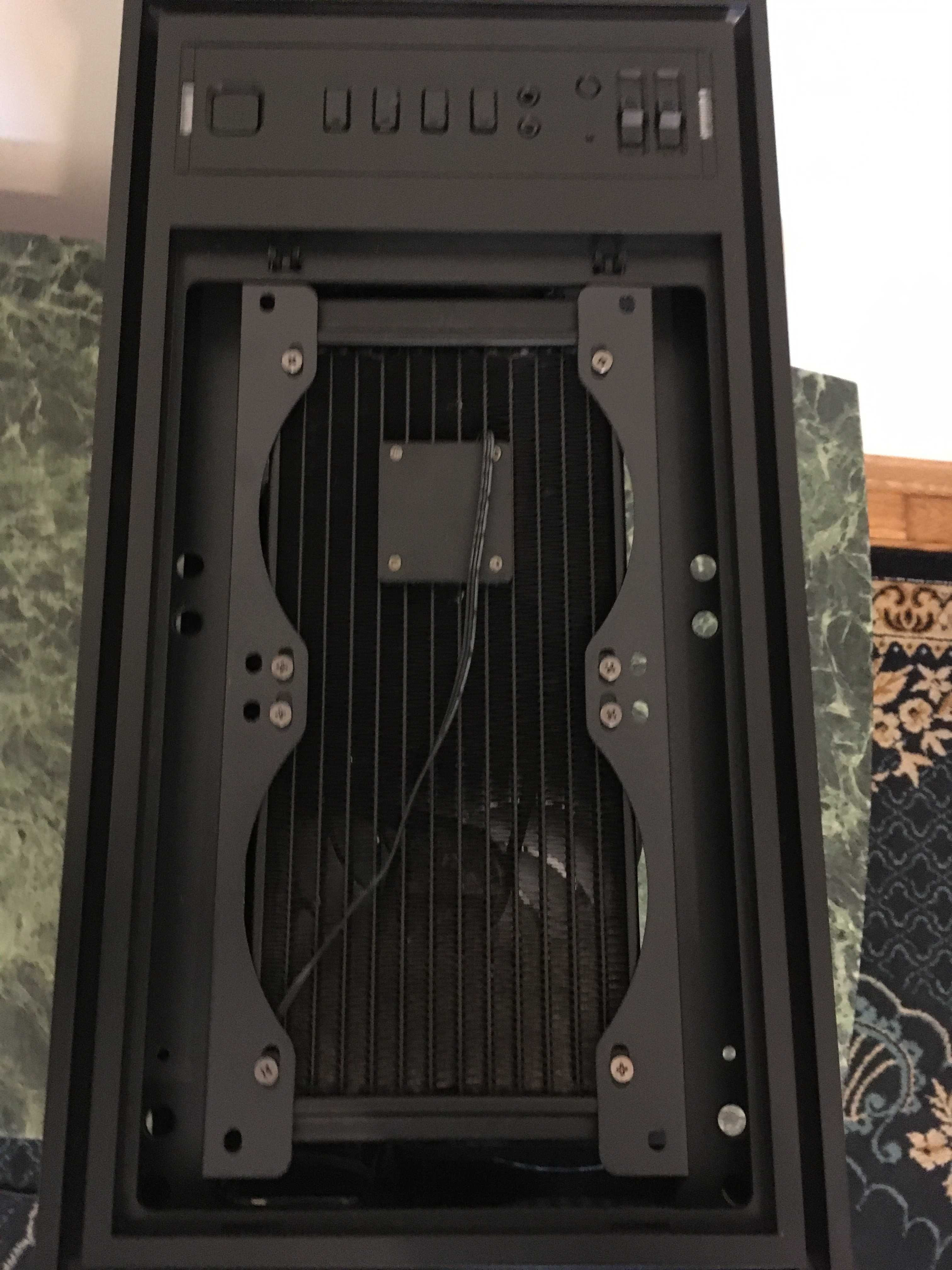 Komputer RYZEN 5 5600X | RX 5700XT | 16GB RAM | M2 512GB*OPIS*