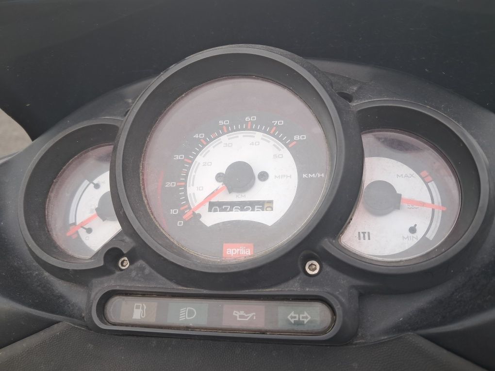 Aprilia sr50 2002