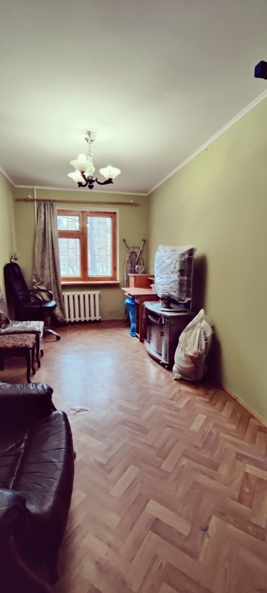 Продается 2-х комнатная квартира по ул. Васляева