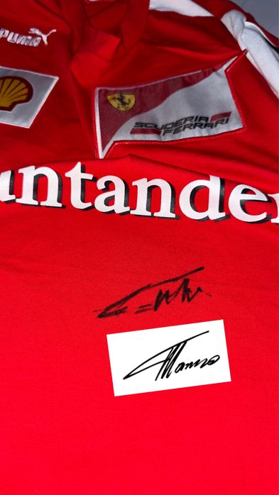 T-shirt ferrari autografada