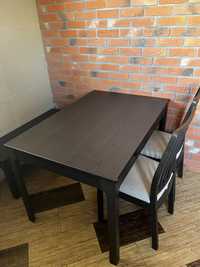 Stół rozkladany, 2 krzesla, ławka