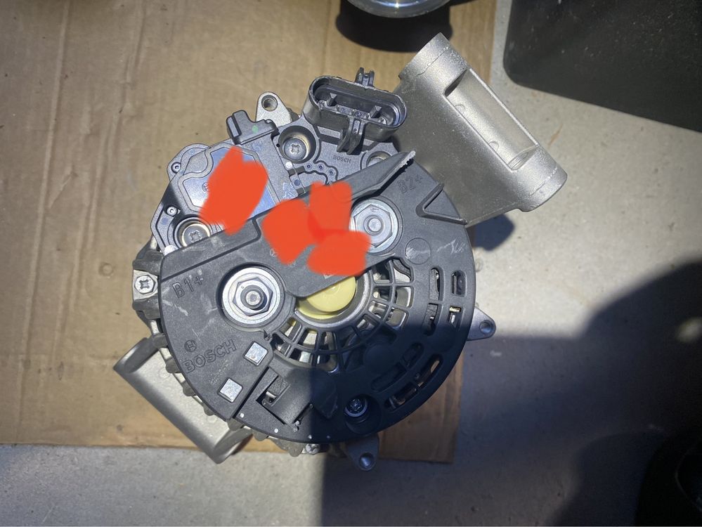 Alternator 24v. 100A Bosch