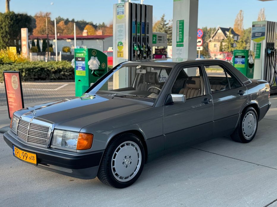 Mercedes-Benz W201 (190) STAN KOLEKCJONERSKI | 76.000 km | Classic Data | Prywatnie