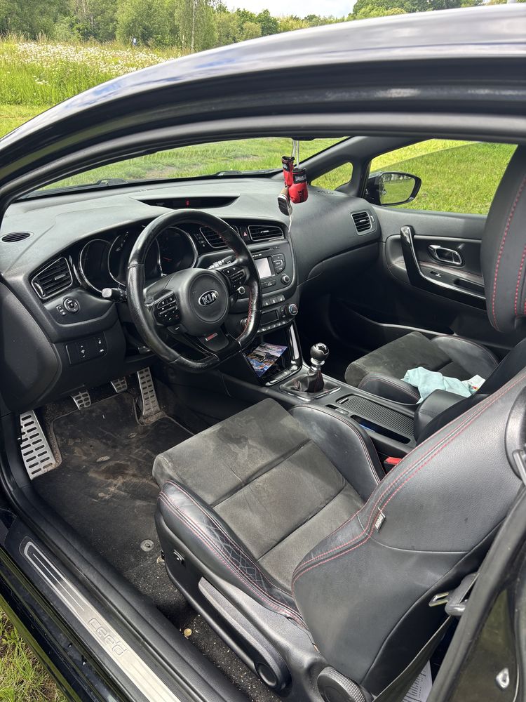 Kia ProCeed  1,6 T-GDI 2014